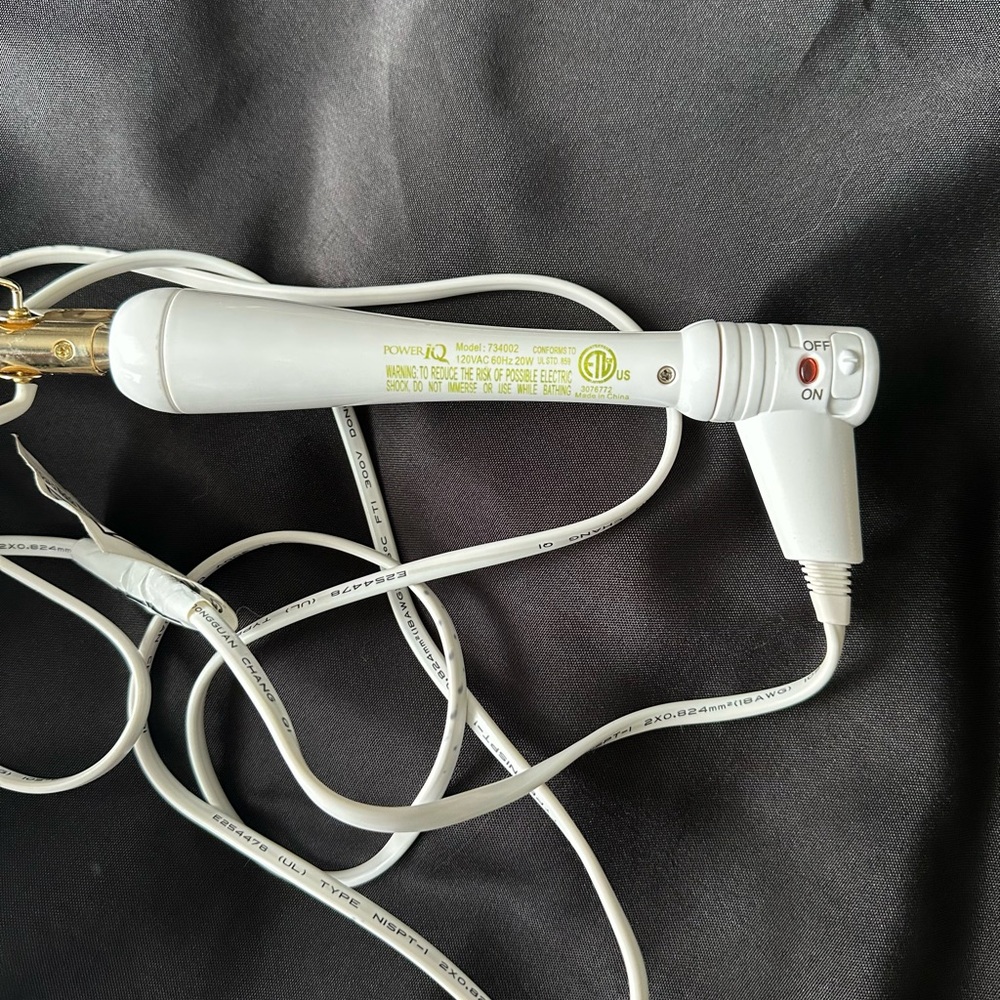 Power IQ Curling Iron - Picture 4 of 6